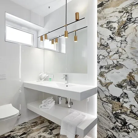 Maria Szálloda Debno Polskie